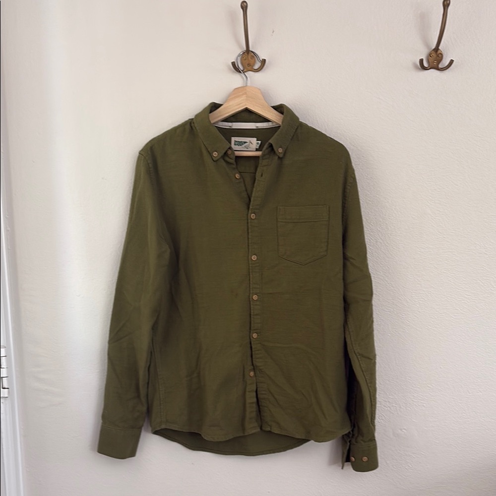 Wellen button down shirt